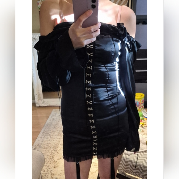 n/a Dresses & Skirts - Off Shoulder Mini Corset Dress